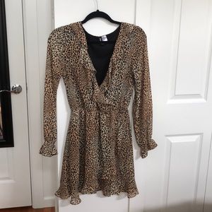 H&M Long Sleeve Ruffle Cheetah Dress